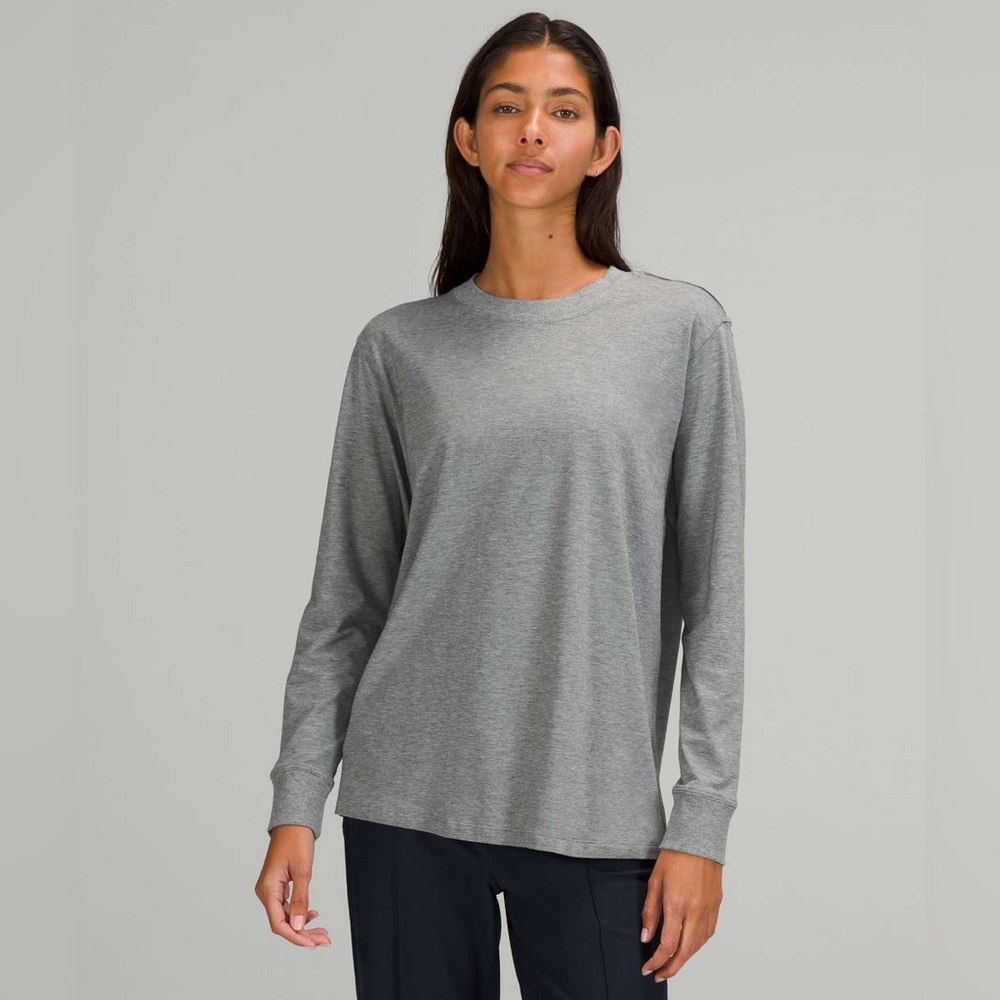Women's Lululemon Athletic Top Stretch Long- Sleeve Heathered Grey Size 8